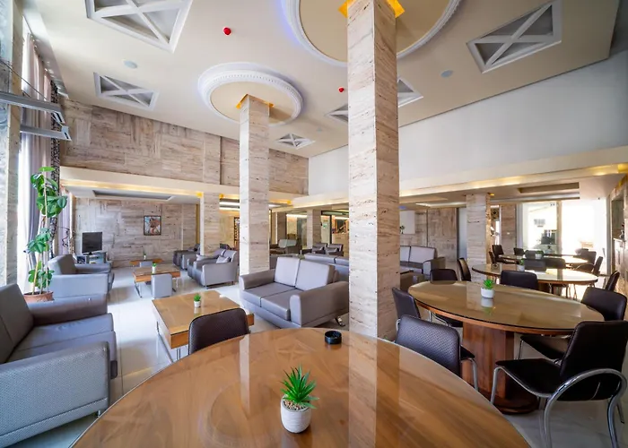 Olympion Hotel Potos