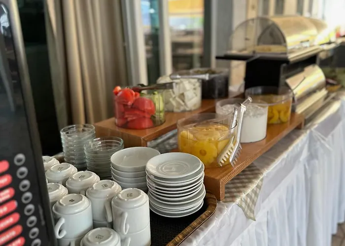 Olympion Hotel Potos